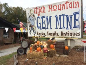 Homeschool Day @ Elijah Mountain Gem Mine | Hendersonville | North Carolina | United States